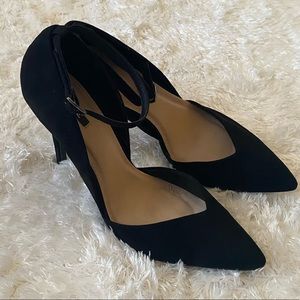 Forever 21 Black heels size 10